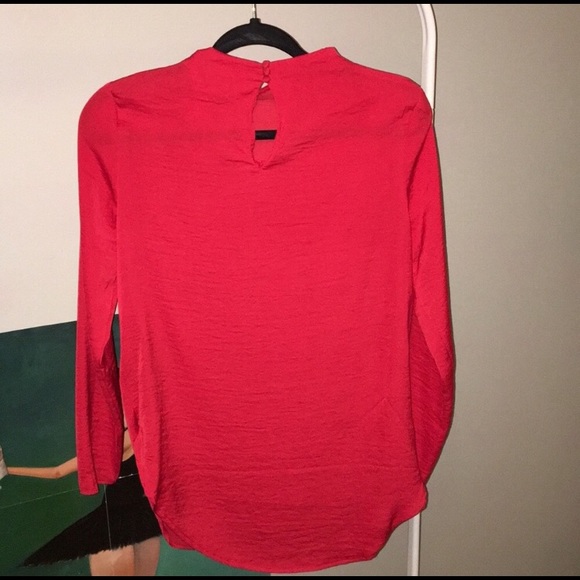 H&M Blouse - Picture 2 of 2